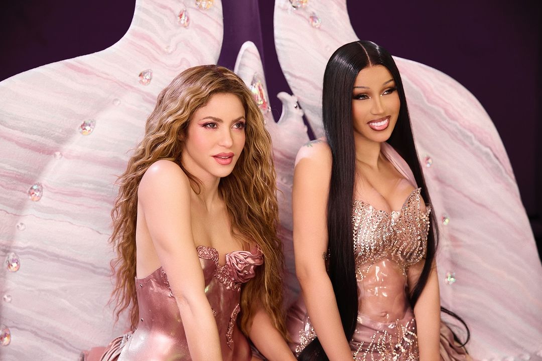 «PUNTERÍA»  SHAKIRA FT. CARDI B